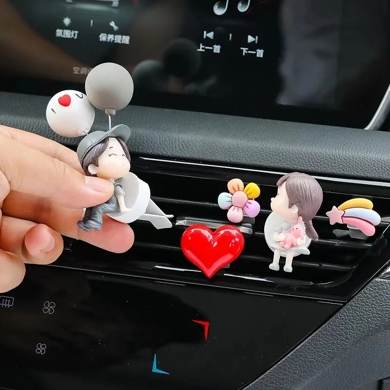 Ruijie Car perfume Air Conditioner Air Outlet Hanging Piece Cartoon Toy Durable Fragrance Creative Couple