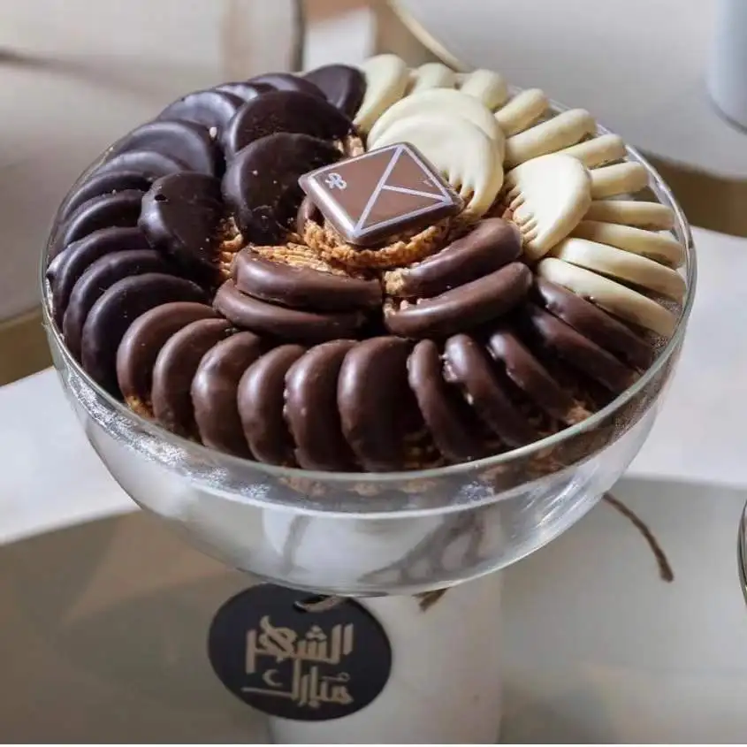 Luxury Chocolate Tray Stand Glass Body Marble Base For Home Decor Wedding Serving Decor