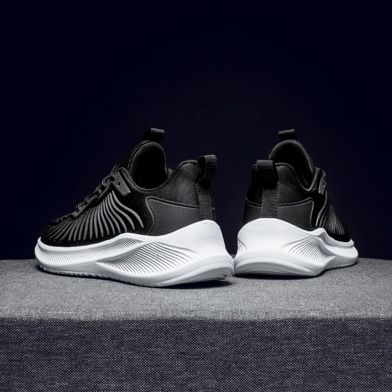 2022 Low MOQ Manufacturer Mesh Upper Sports Shoes Sneaker Customized Low Price Men Custom Shoes Zapatos