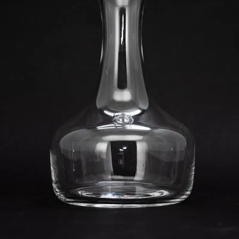 high quality classic luxury mouth blown crystal glass wine decanter