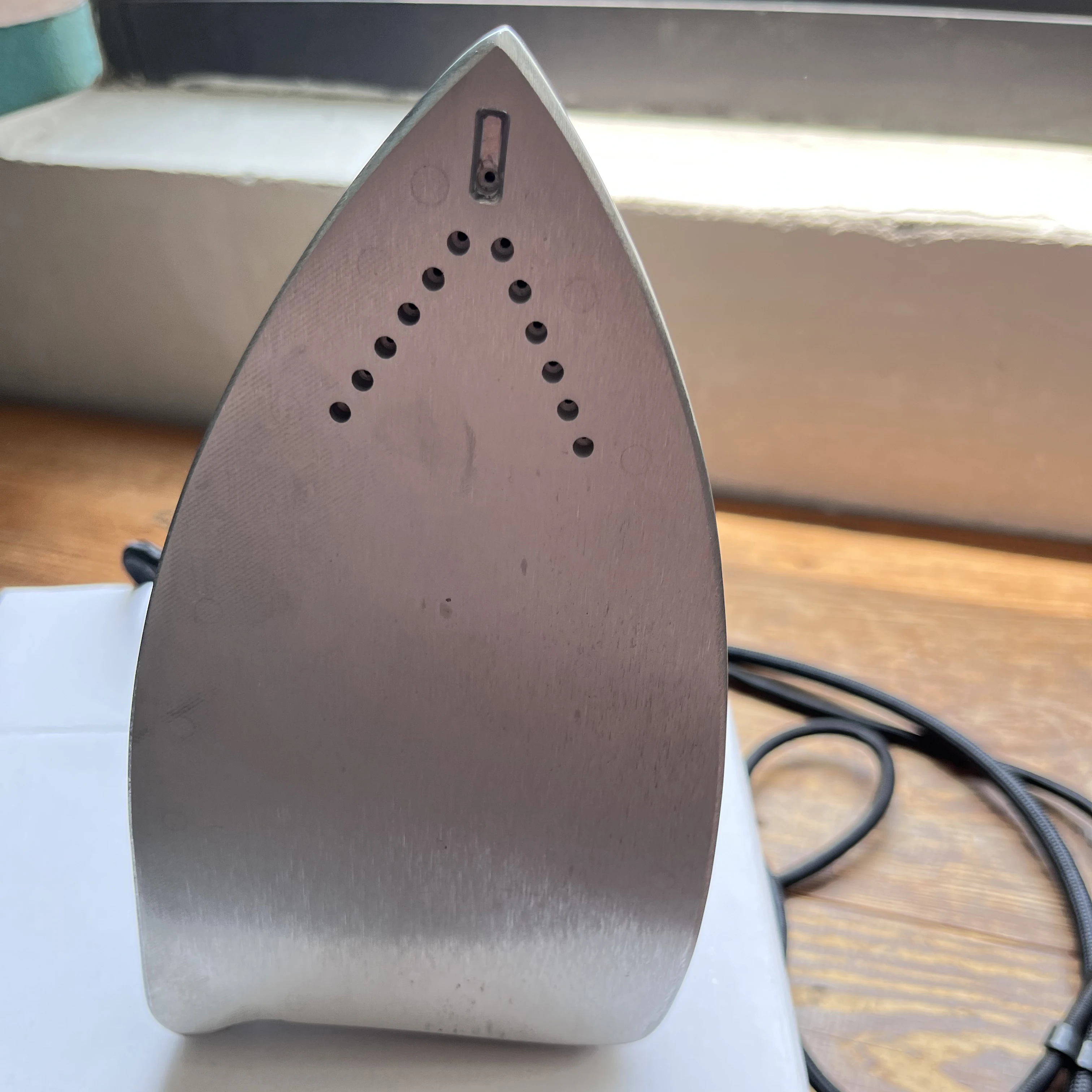 BT-2128-I Bitop industrial electric steam iron for clothes industrial steam iron