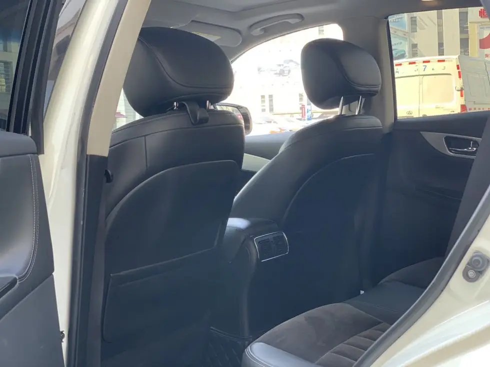 Best price 2018 Infiniti QX50 2.5L  sedan gasoline used car second cars cheap low price