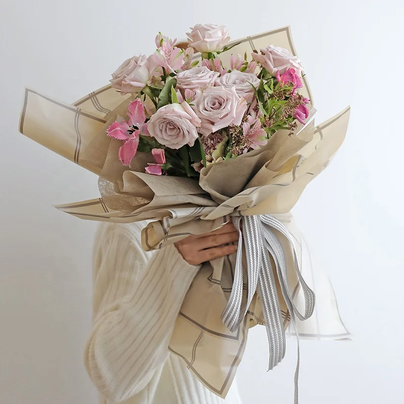 
Wavy Printed Flower Wrapping Korea Wholesale Plastic Waterproof Flower Wrapping Paper 