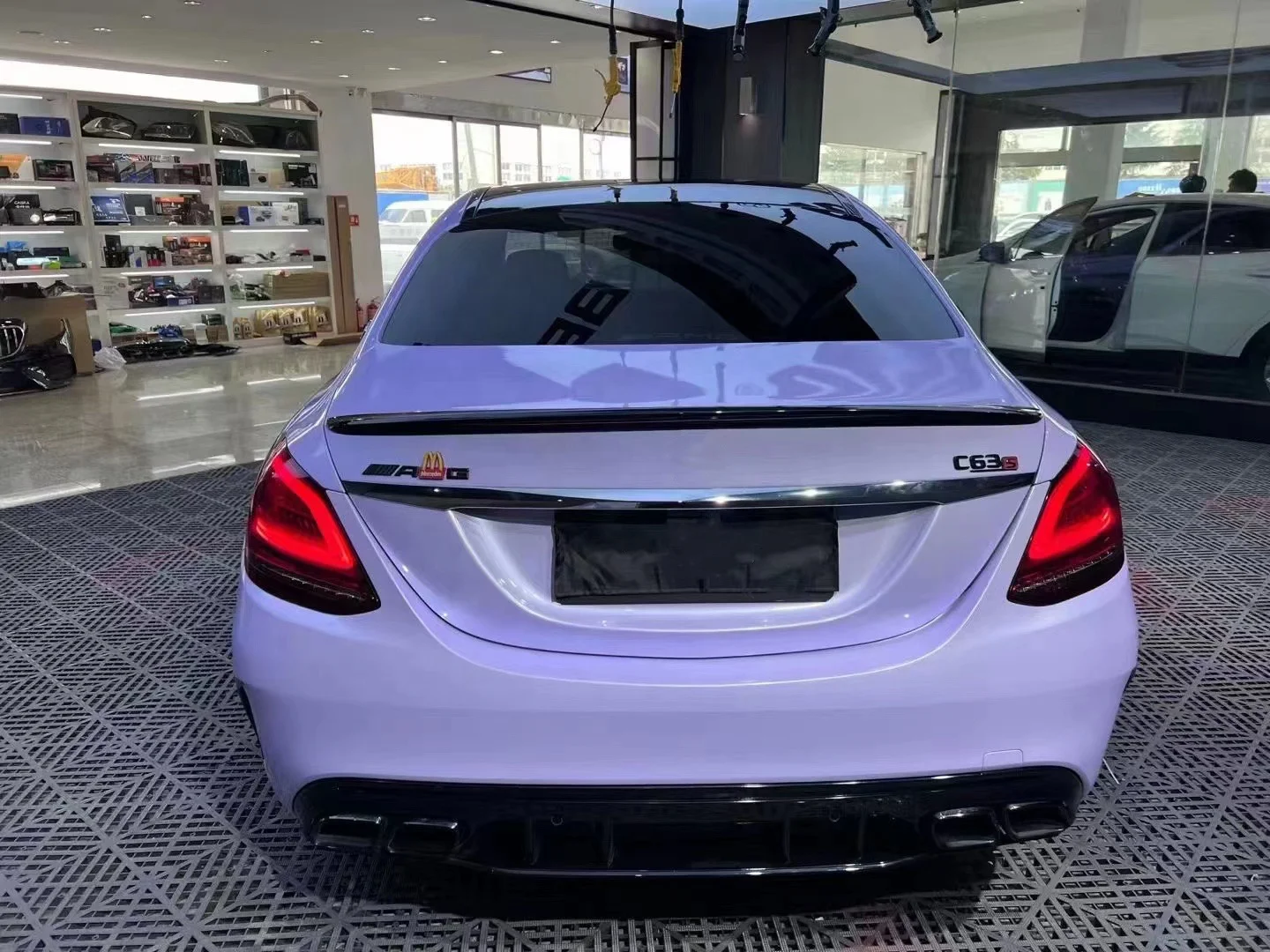 Suitable for Mercedes-Benz C-class W205 body kit C63 Front Bumper 2015-2021