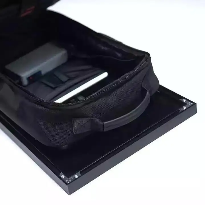 Ultra-thin digital signage machine  32 inches Android outdoor backpack walking LCD advertising player