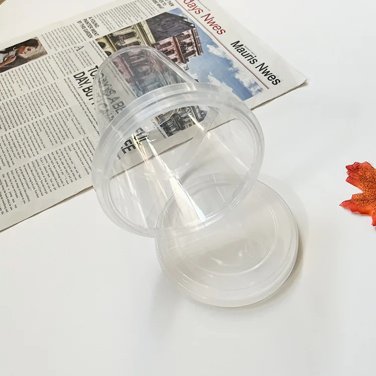 Hot Popular Plastic  Disposable Milk Tea Cup With Customized LOGO Cover