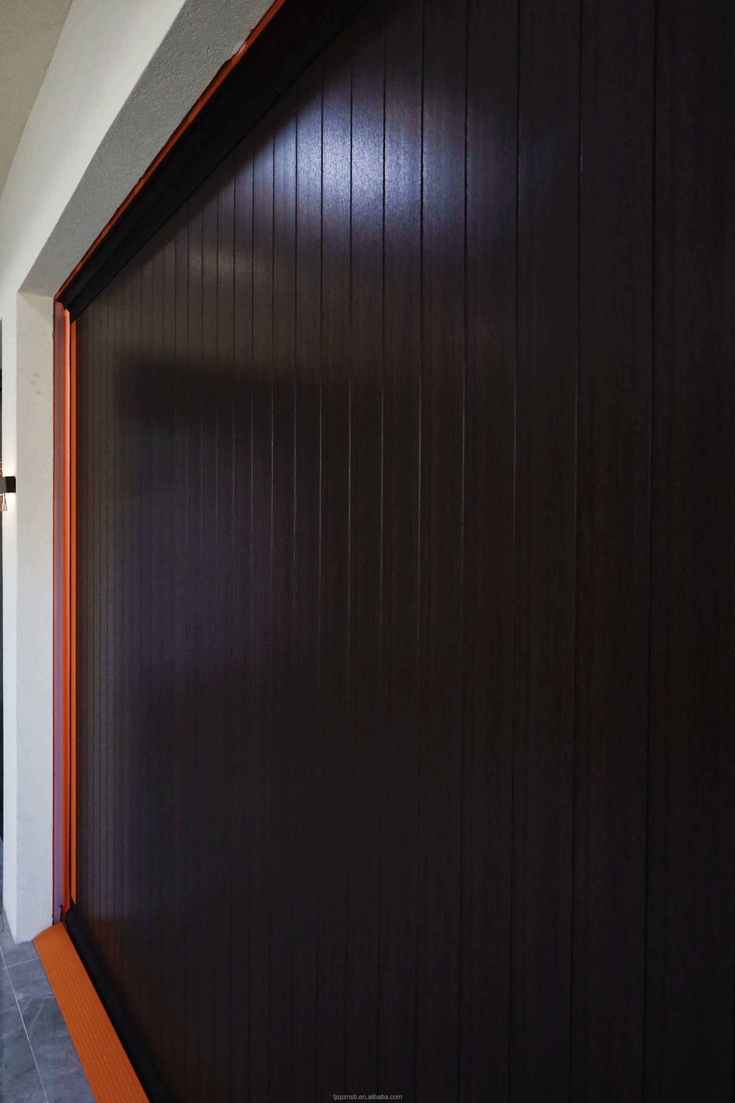 Slat Design Automatic Sectional Garage Door Vertical Wood Steel Glass Prettywood Modern Warehouse Windproof Tempered Glass House