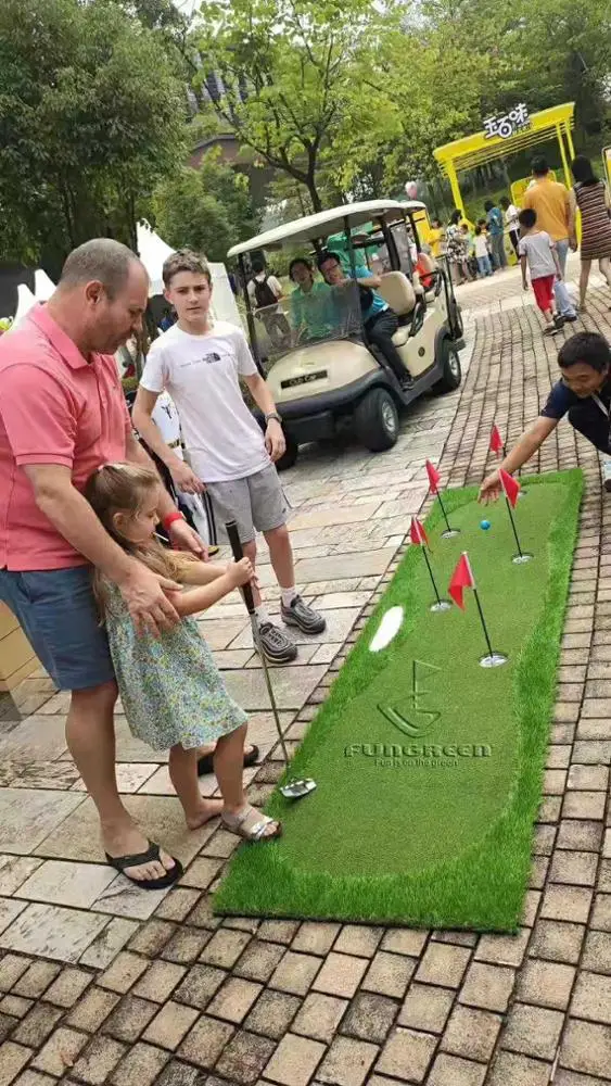 New Golf Putting Mat Size 75cm*300cm golf putting green artificial grass with 5 holes