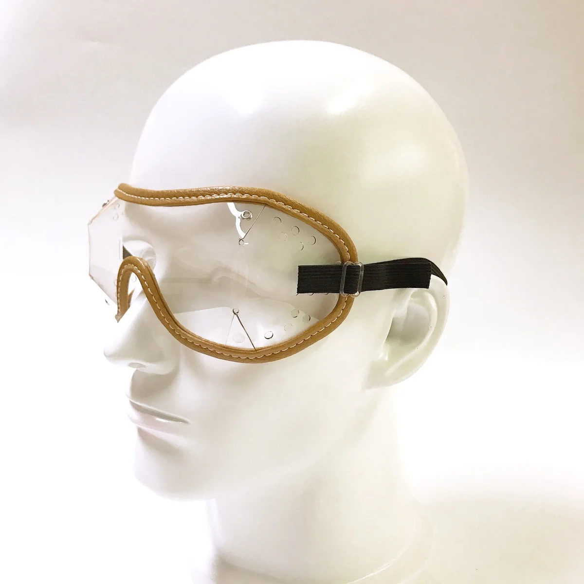 Classic Wind-Proof Skydiving Goggles Sports Glasses for Horse Racing Eye Protection Jockey Goggles