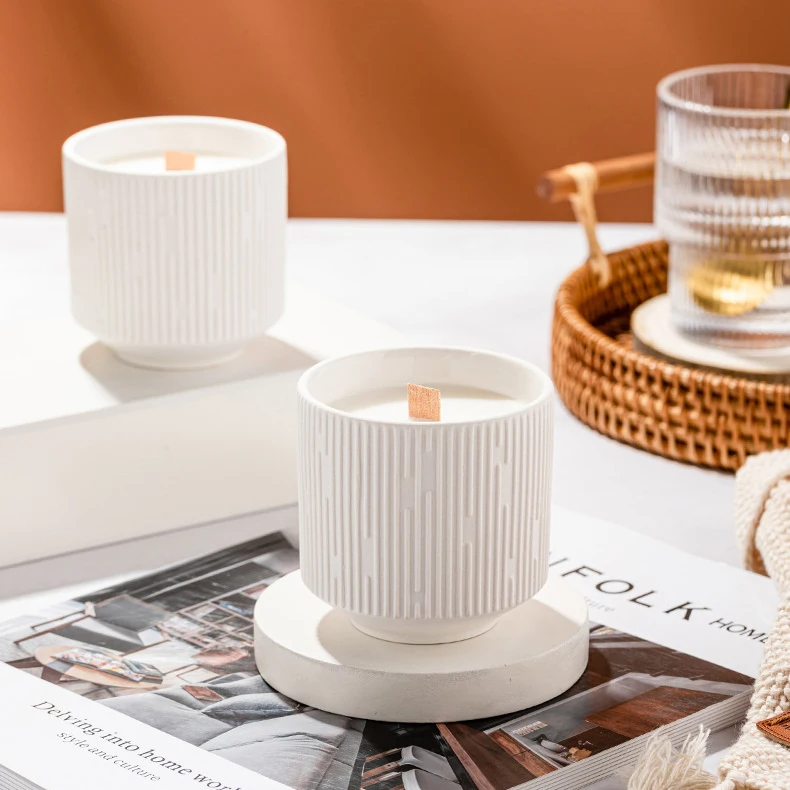 Design sense ceramic cup candle with elegant fragrance Gardenia in Memory scented candles