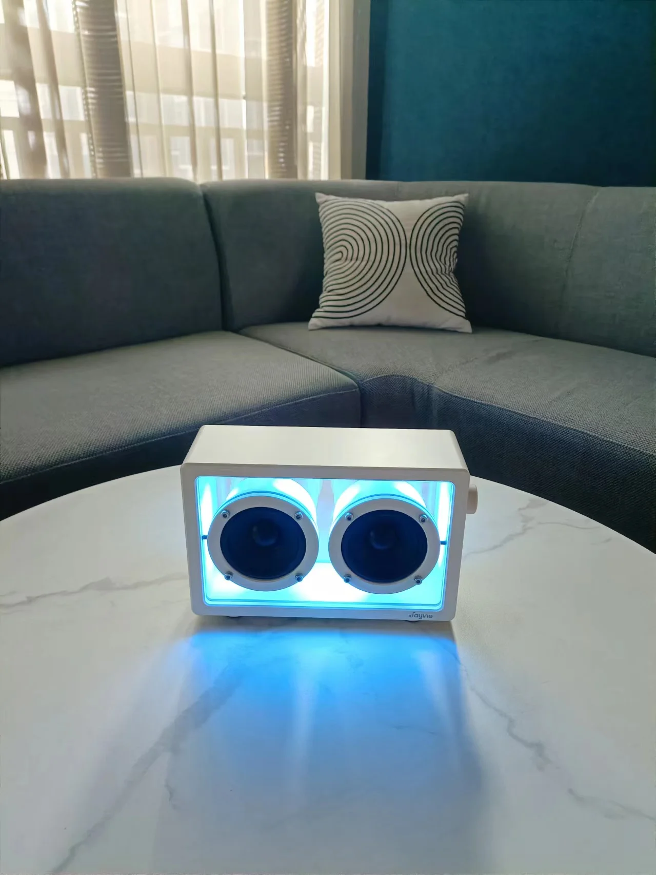 Portable Party Speaker New Party Portable Super Bass Speakers Blue Tooth Led Smart Speaker With Microphone