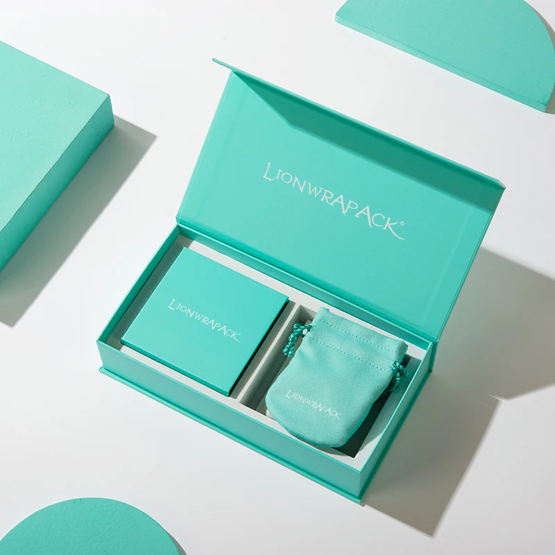 Lionwrapack Wholesale Magnetic jewelry box book shape magnet jewelry gift box earrings packing necklace ring box