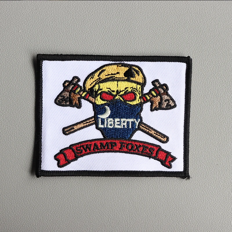 Customized design cheap embroidery patch label embroidery badge with hook and loop for clothing