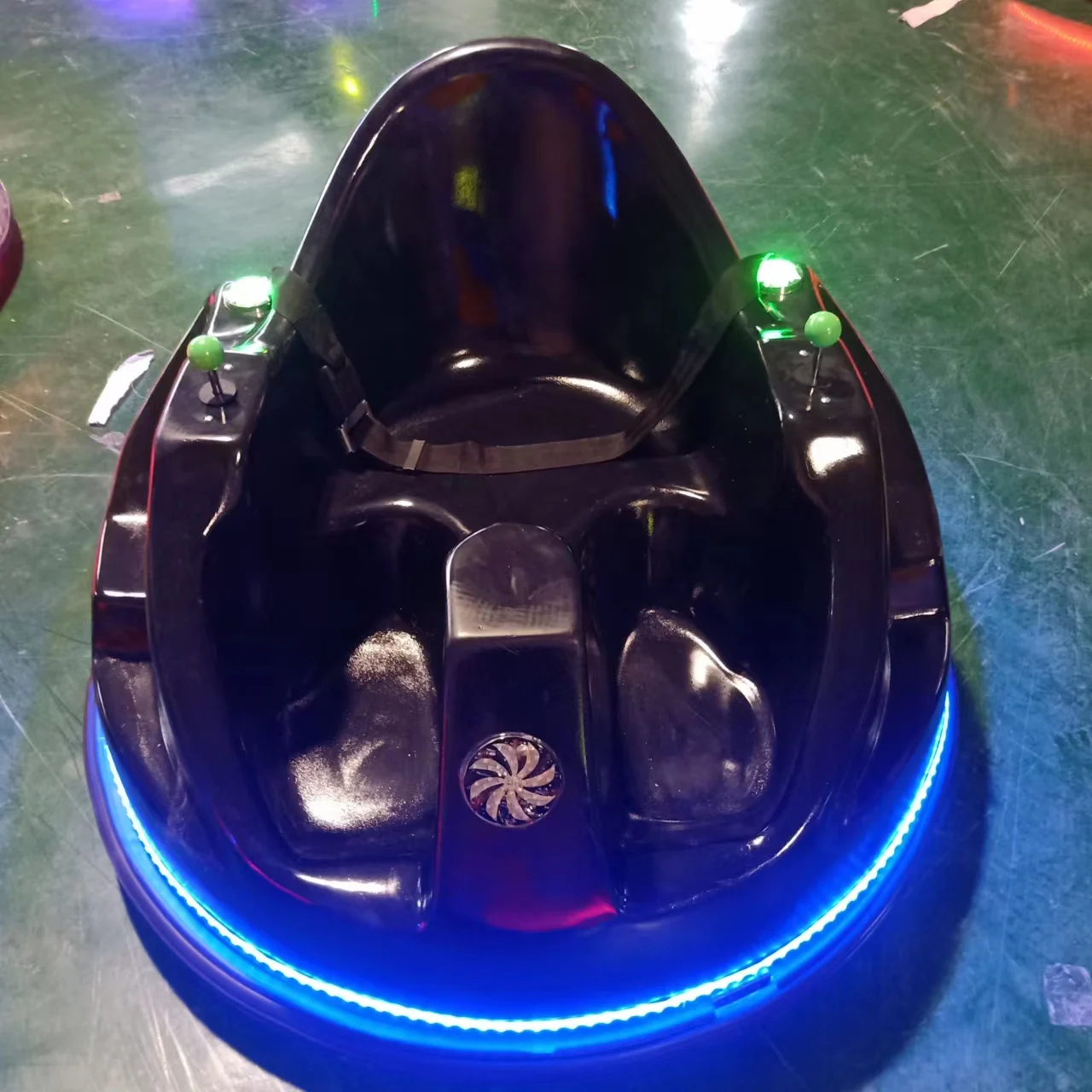 Недорогой прочный пульт дистанционного управления музыкальный свет 360 градусов для взрослых электромобиль