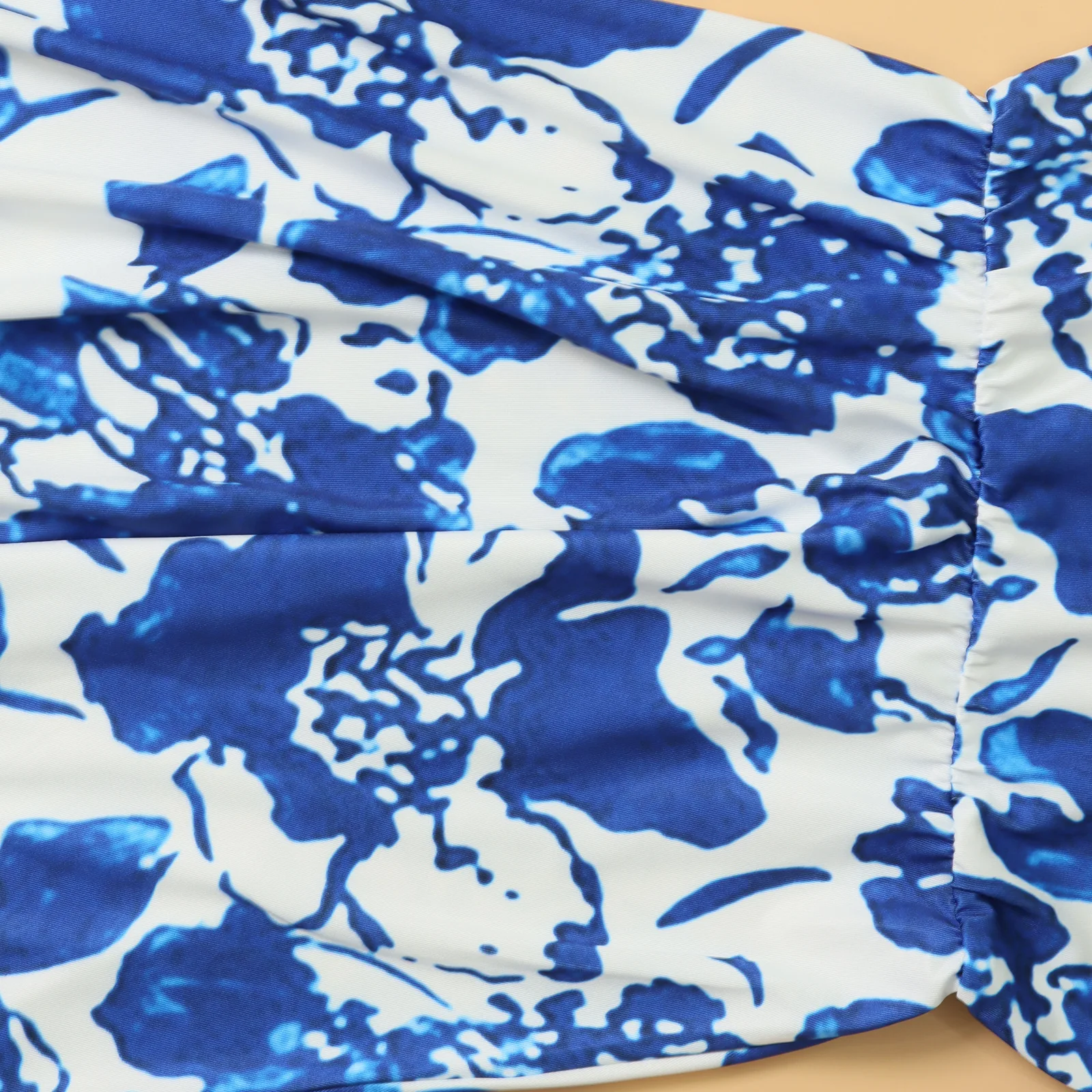 Hot Sale Mom and Me Summer Bohemian Beach Dresses Mother and Daughter Beachwear Short-sleeved Dress Family Matching Clothing
