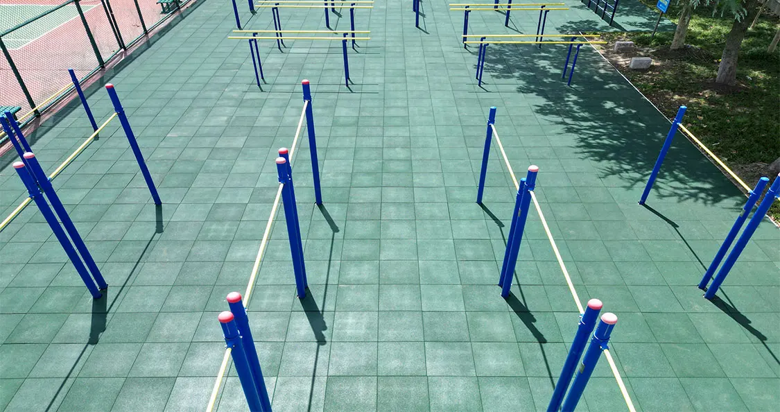 long use period playground rubber tile anti-skidding recycled rubber tiles cheap price rubber floor