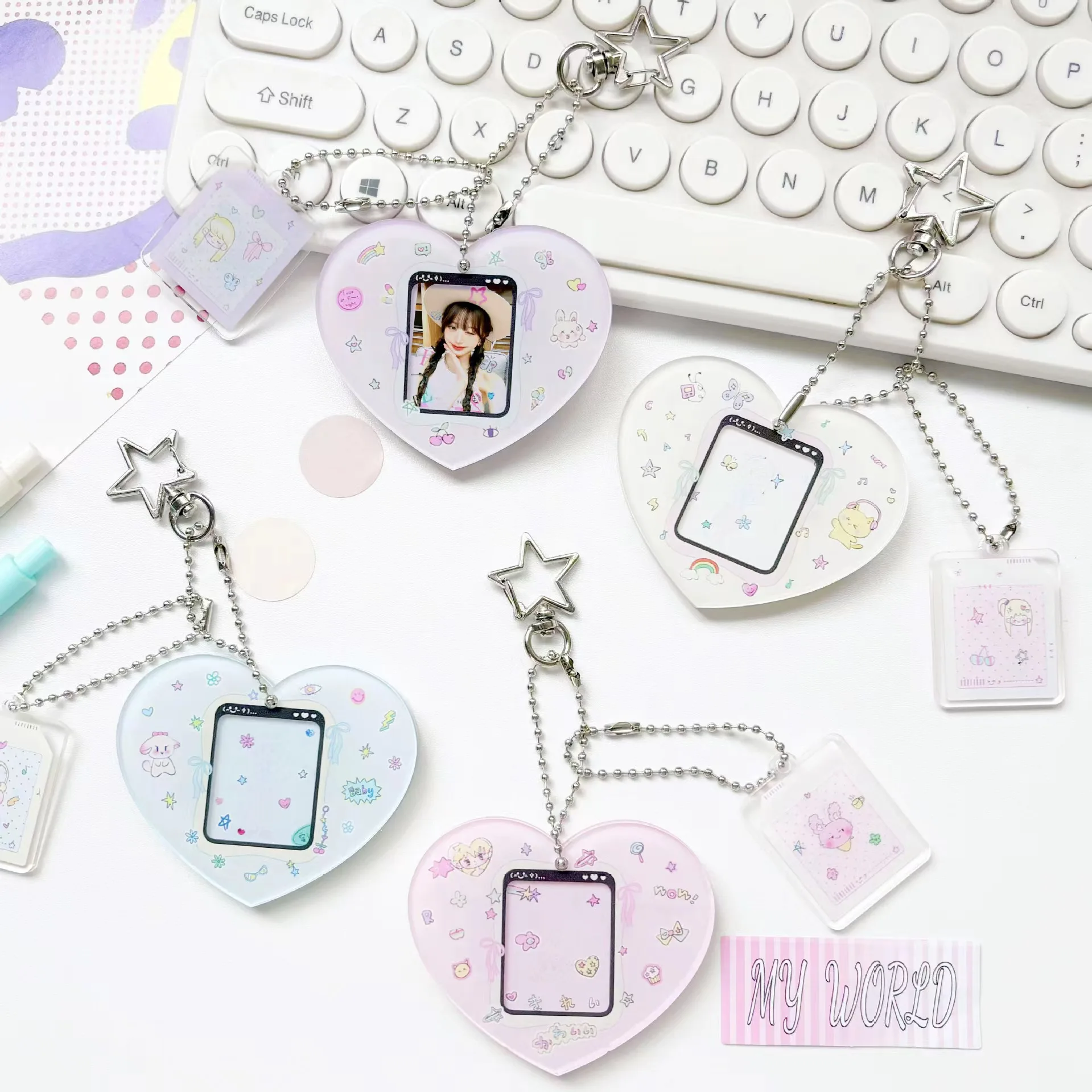 Promotional Gift  custom Kpop acrylic photocard holder and  retro inspired kpop cd acrylic keychain pendant gift for kpop fans