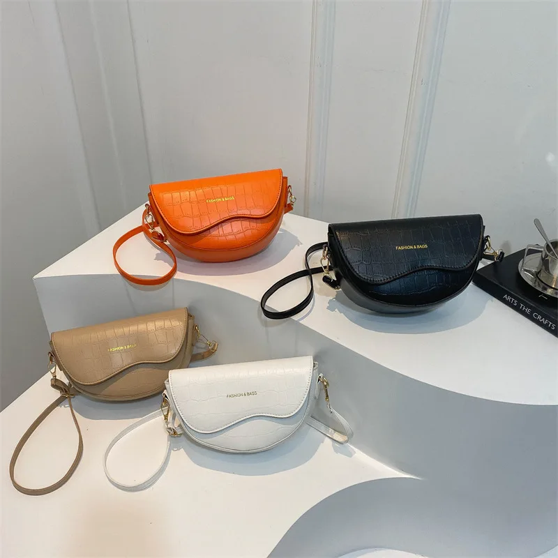 2024 New Fashion Woman Crossbody Bags Alligator Pattern PU Leather Ladies Sling Bags Round Shape Ladies Shoulder Bag