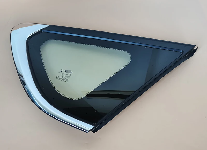 Оригинальное качество Автозапчасти автомобильные запчасти F01-5203240 автомобиля правая задняя сторона сенсорного сборного стекла для Защитные чехлы сидений сшитые специально Chery jetour x70