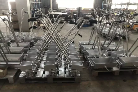 ISO9001 factory 15cm size of shoe road marking machine with moped chair driving type road marking machine