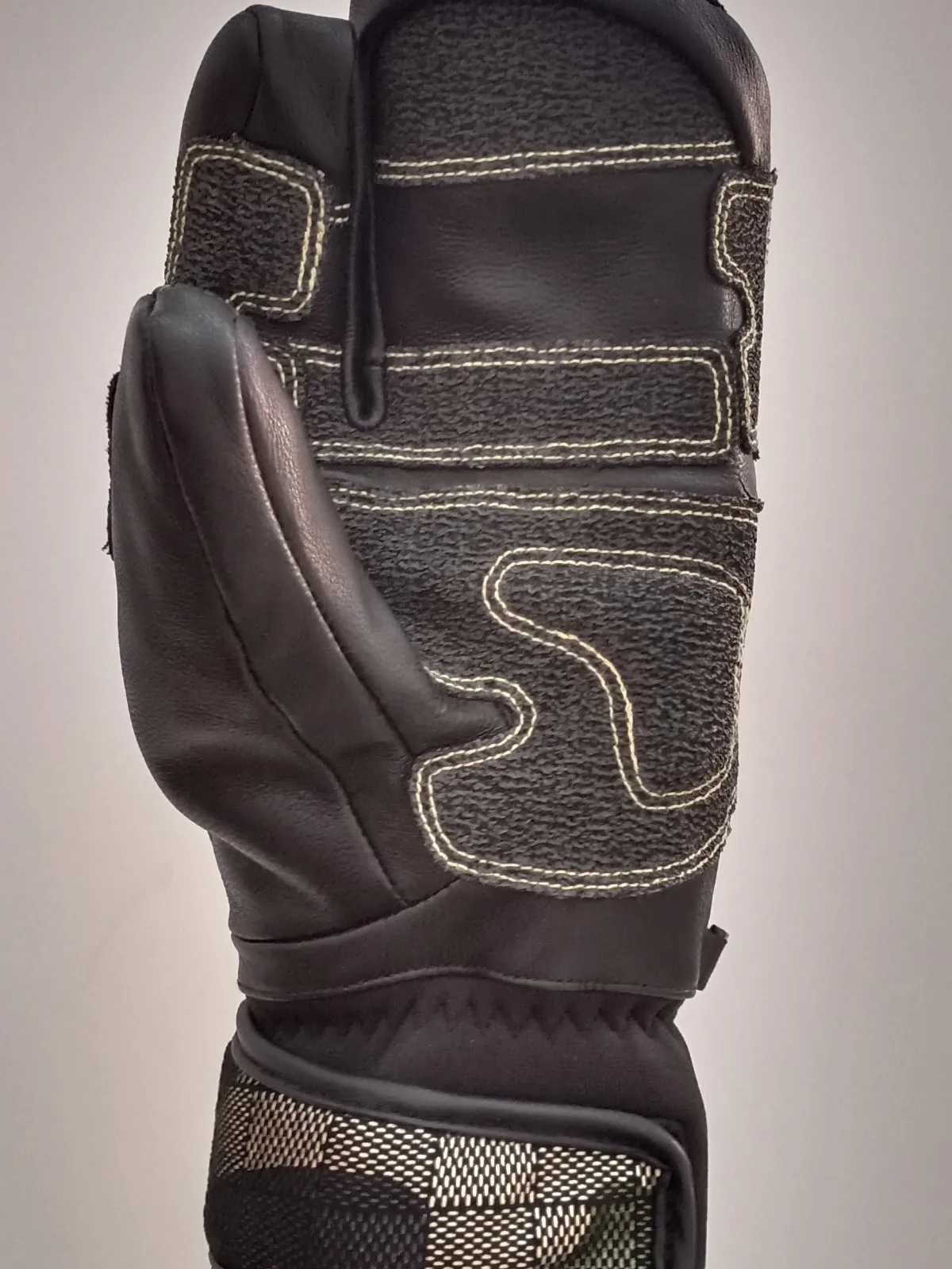 Kevlar gloves waterproof breathable ski gloves outdoor sports special gloves