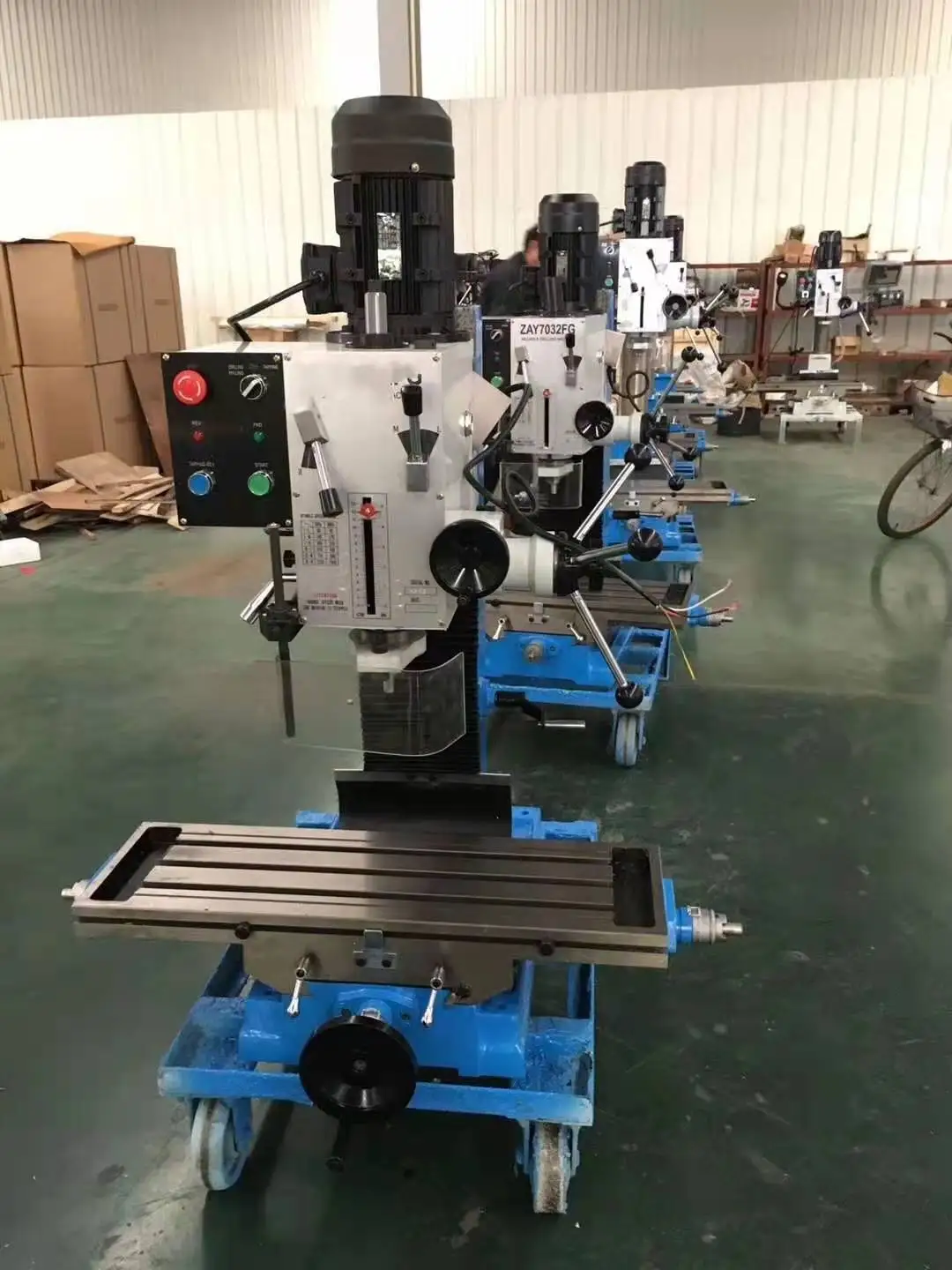 
Hot Sale DM40 Variable Speed Bench Drilling Machine 