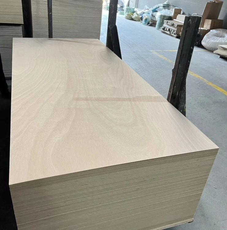 High quality 4x8 12mm 3mm baltic birch plywood grade bb/bb birch plywood from China for furniture decoration craft