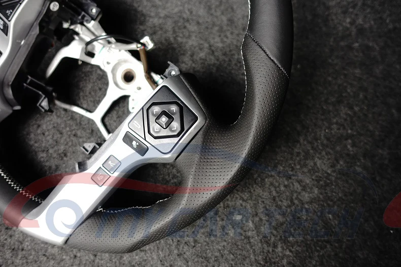 carbon fiber steering wheel  for toyota prado highlander tudra