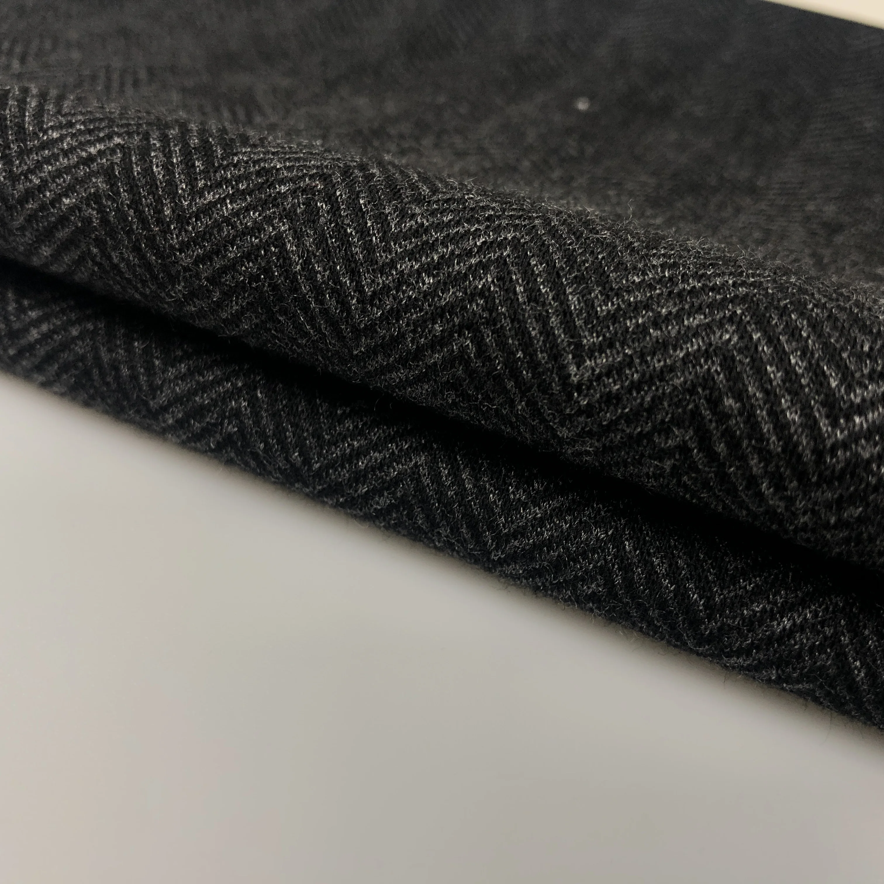 Fashion yarn dyed fabric knitted herringbone jacquard polyester rayon fabric for dress