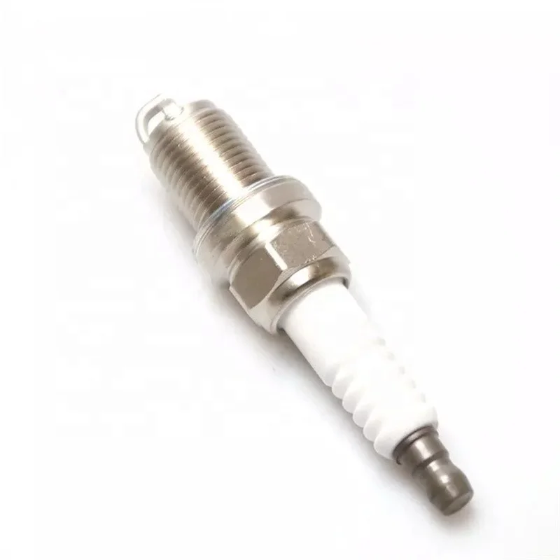 OEM 90919-01230 Hot Selling Auto Parts Spark Plug Car Spark Plug For Toyota