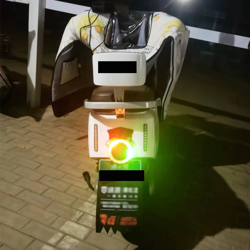 Waterproof LED Strobe Emergency Flash Light Anti-Tail Solar Traffic Warning Cars Trucks Seven Colors ABS PC Material White