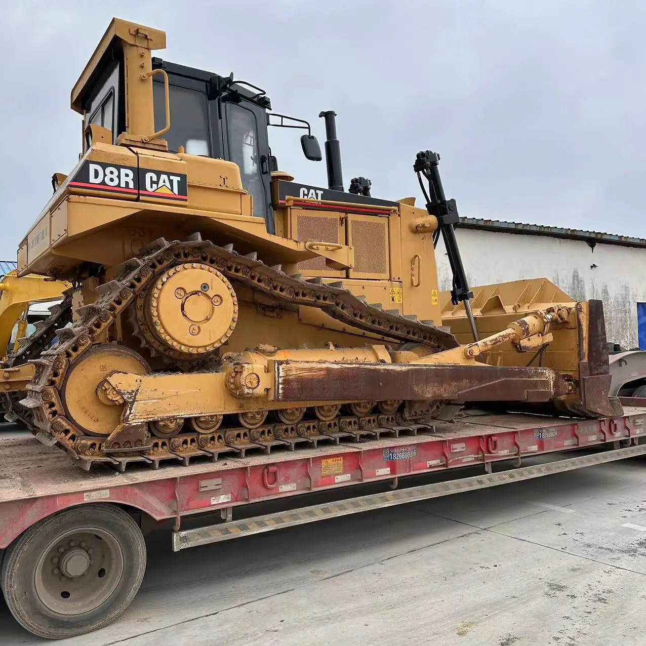 Используемые большие Гусеничные бульдозеры CAT D8R в хорошем состоянии продаются по низким ценам для промышленного оборудования 30TON