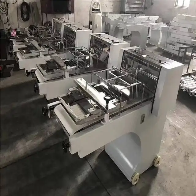 Commerical Automatic Stainless Steel Pastry Dough Sheeter / Fondant Pizza Machine For