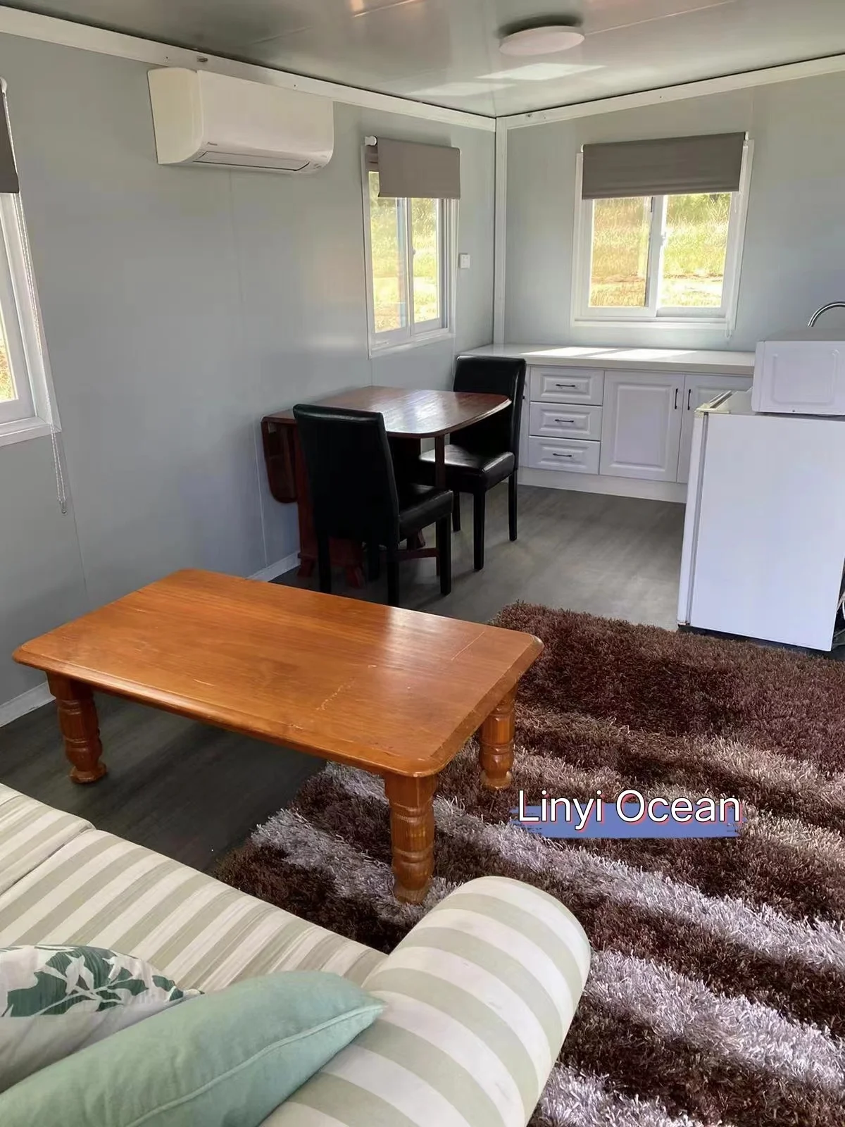 37sqm Fully furnished luxury 2 Bedroom 1 Bathroom 1 kitchen Prefab expandable container house in Europe