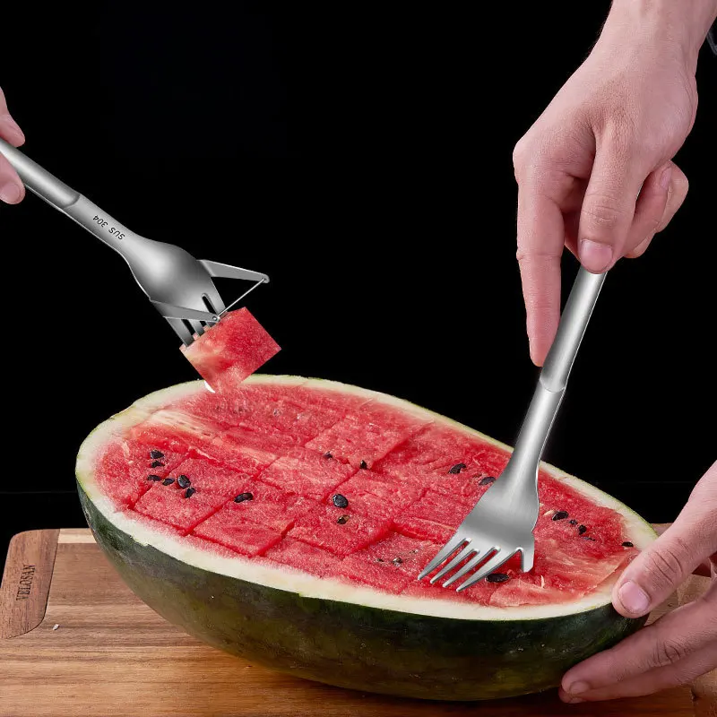 Stainless Steel 2 In 1 Watermelon Cutting Watermelon Fruit Cutter Fork Slicer For Family Parties Camping