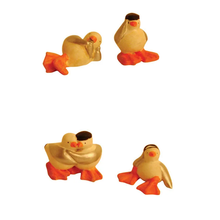 Фигурка ангела из смолы