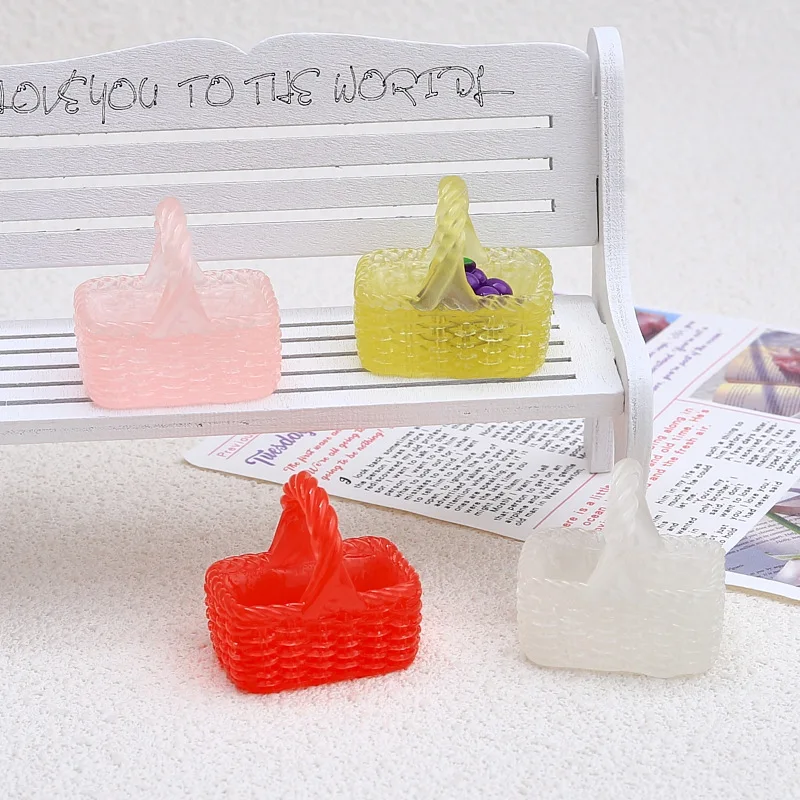 2024 Cute Mini Resin Storage Basket Model Miniatures Decoration Accessories Toys Doll House Fairy Garden Diy Accessories