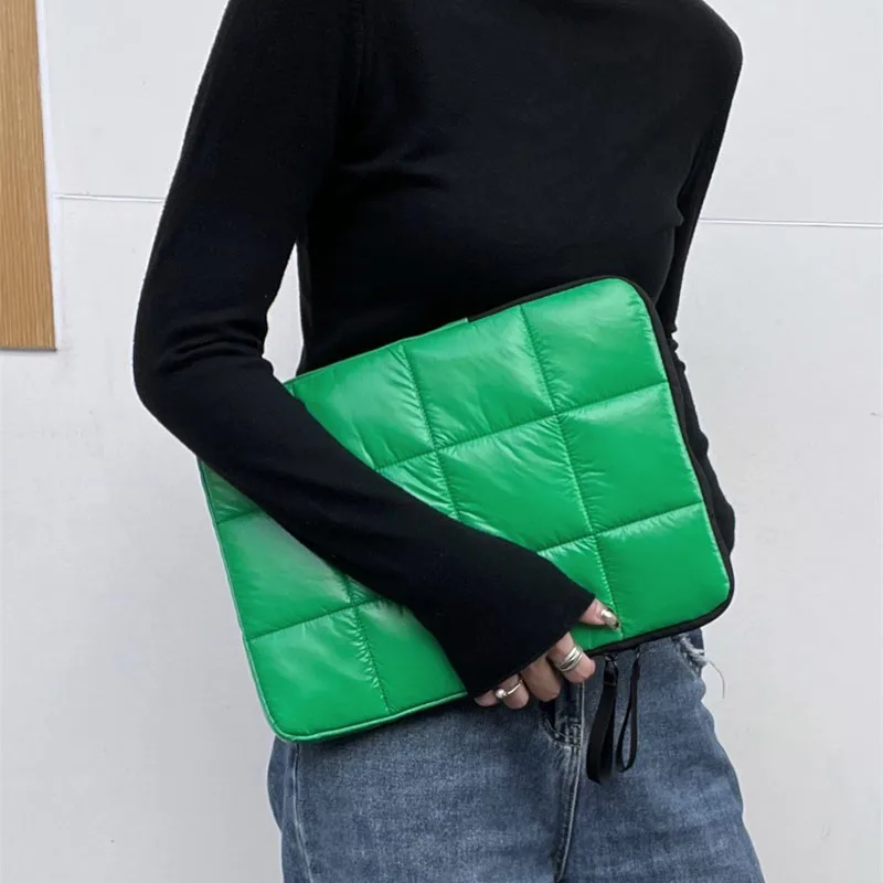 Hot Selling Puffer Quilted Lightweight Winter Laptop Sleeve Bag 14 15.6 Inch Computer
