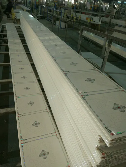 South Africa PVC ceiling 300mm width hot sell Ceiling tile Design Cheap price China factory Supply directly