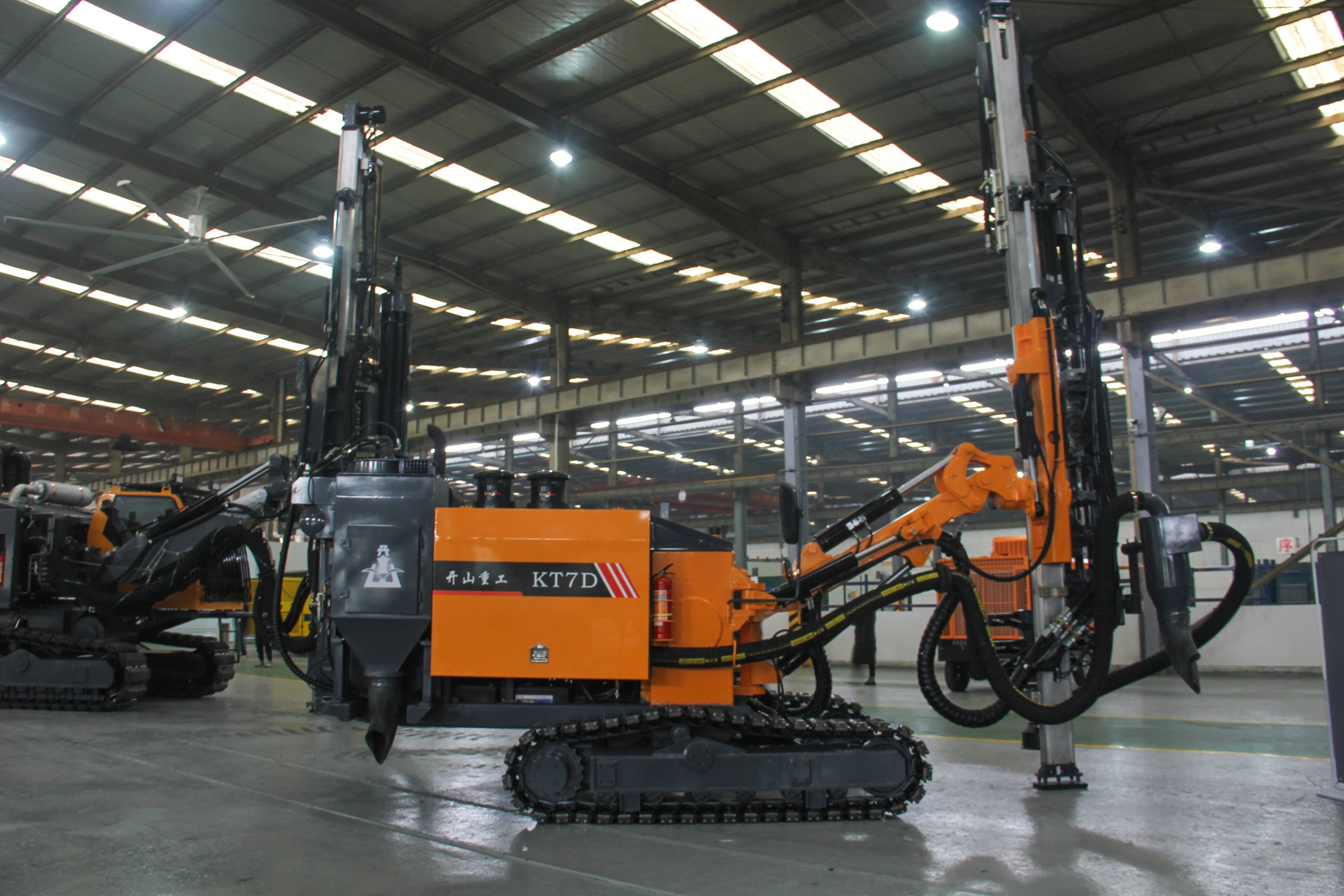 Kaishan KT7 series Crawler-Mobility Rotary Pile Drilling Rig Machine Diesel Engine