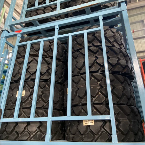 Loader Backhoe Skid Steer Tires L2 L5 Pattern 14-17.5 15-19.5 10R16.5 12R16.5 Radial Double Coin Industrial SKS