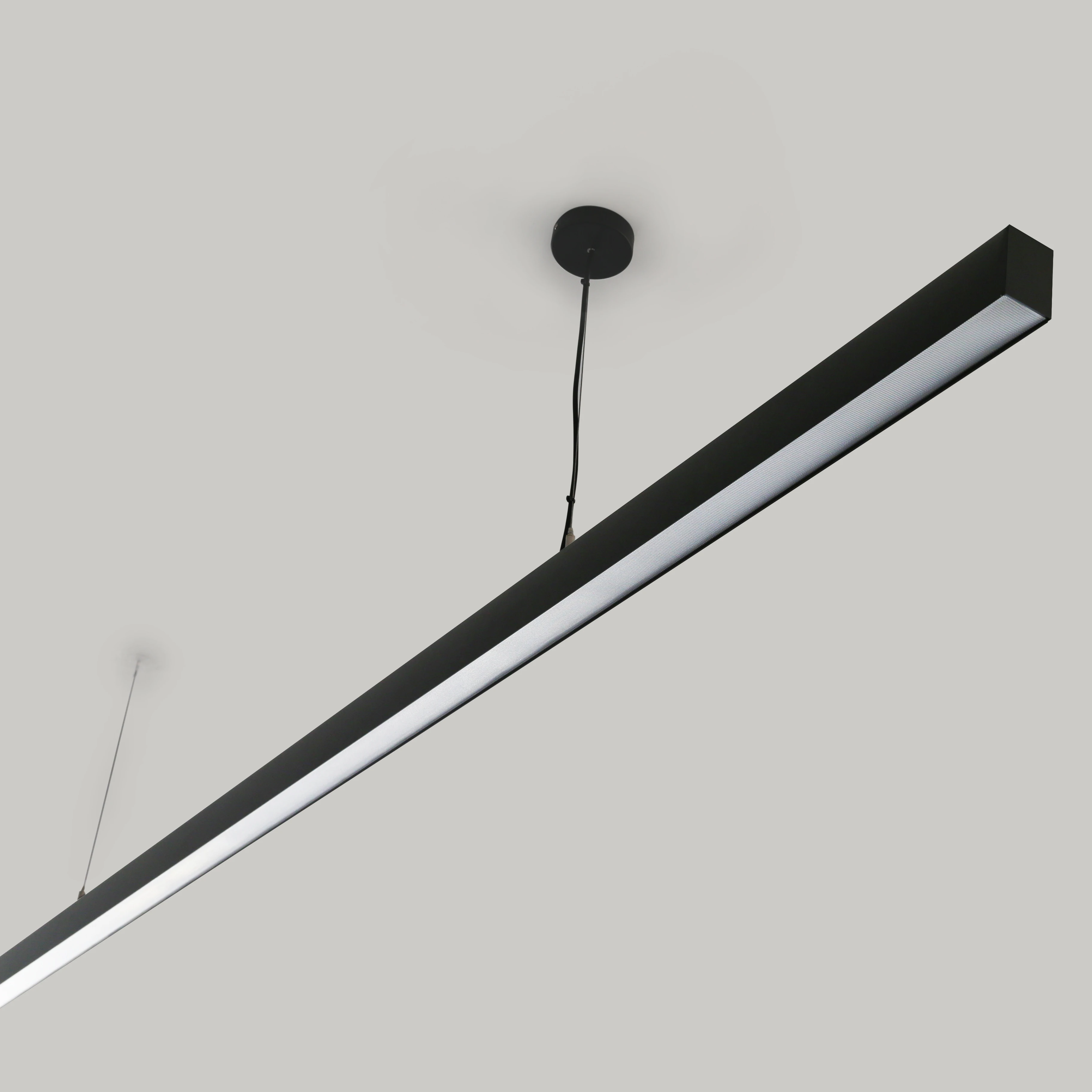 50 мм подвеска Светодиодный линейный свет с низким уровнем бликов алюминиевый канал подвесные светильники светодиодный подвесной линейный профиль призматический диффузор