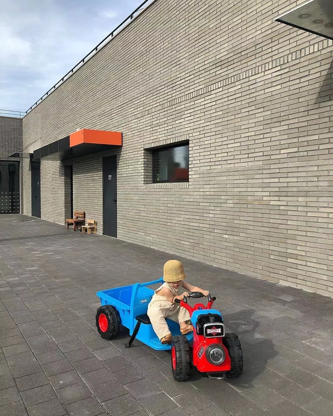 Hot New kids ride on Tractors remote control car kids electric toy cars for kids to drive