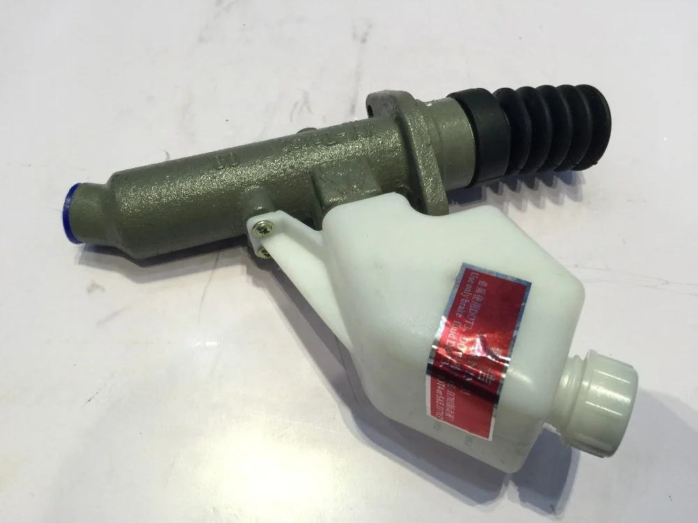 Genuine Clutch Master Cylinder WG9719230013/1 of Sinotuck  howo Part