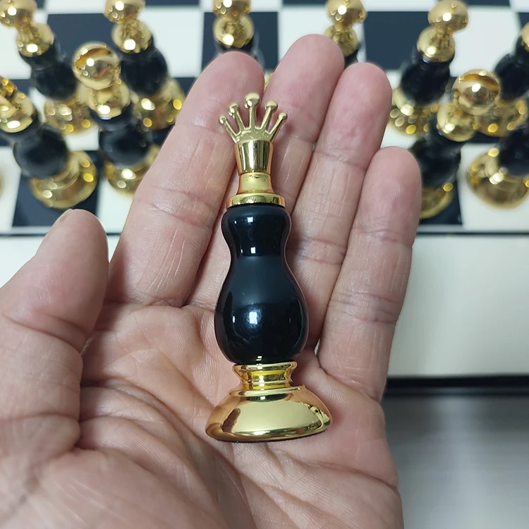 Factory Price chess gifts for men  nice metal chess board set for adults chess games