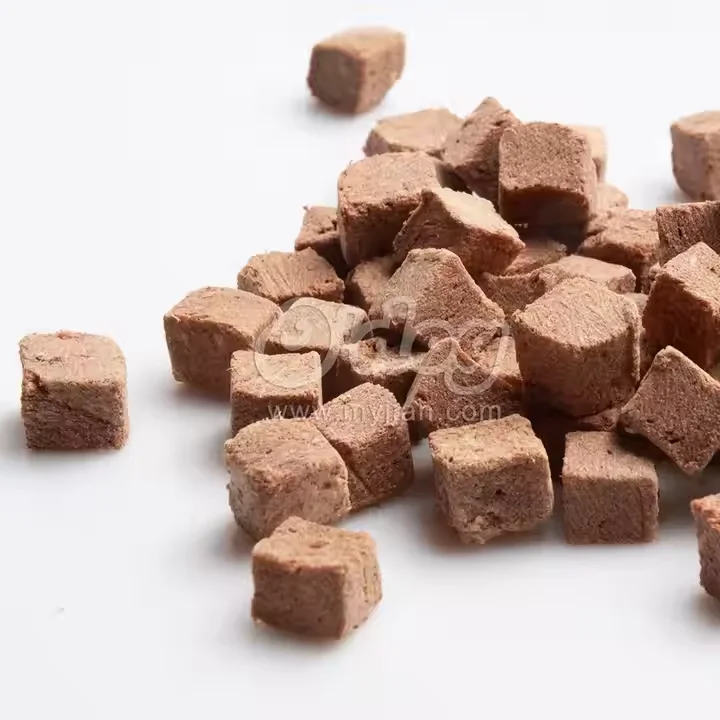 natural pellets beef cube dehydrated dog training treats chewable dog food for dog Freeze Dried Beef liver Granule