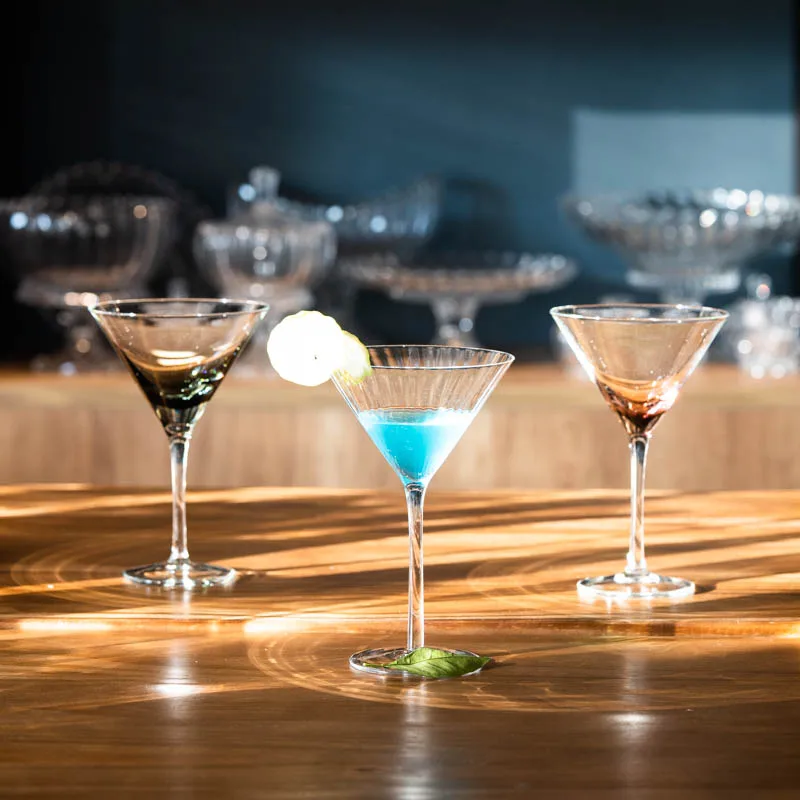 customize wine tasting martini glass Lead free crystal triangle cocktail glasses with stem