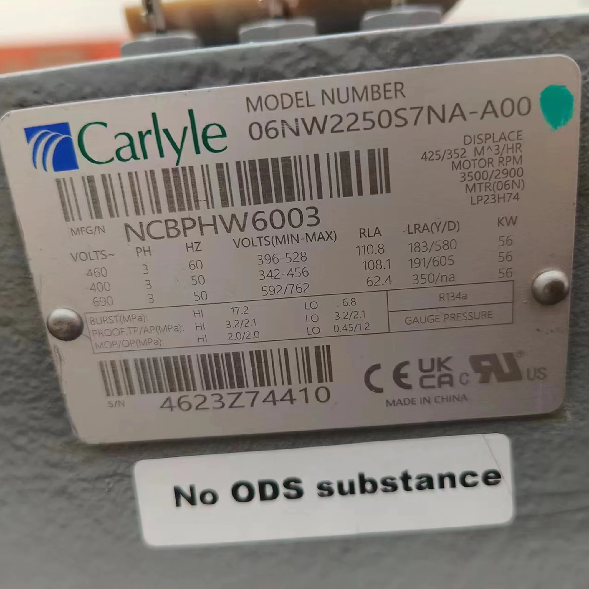 75HP 60HP 50HP 06NW2250S7NA-A00 carrier Screw  compressor 420v for air conditioning and chiller