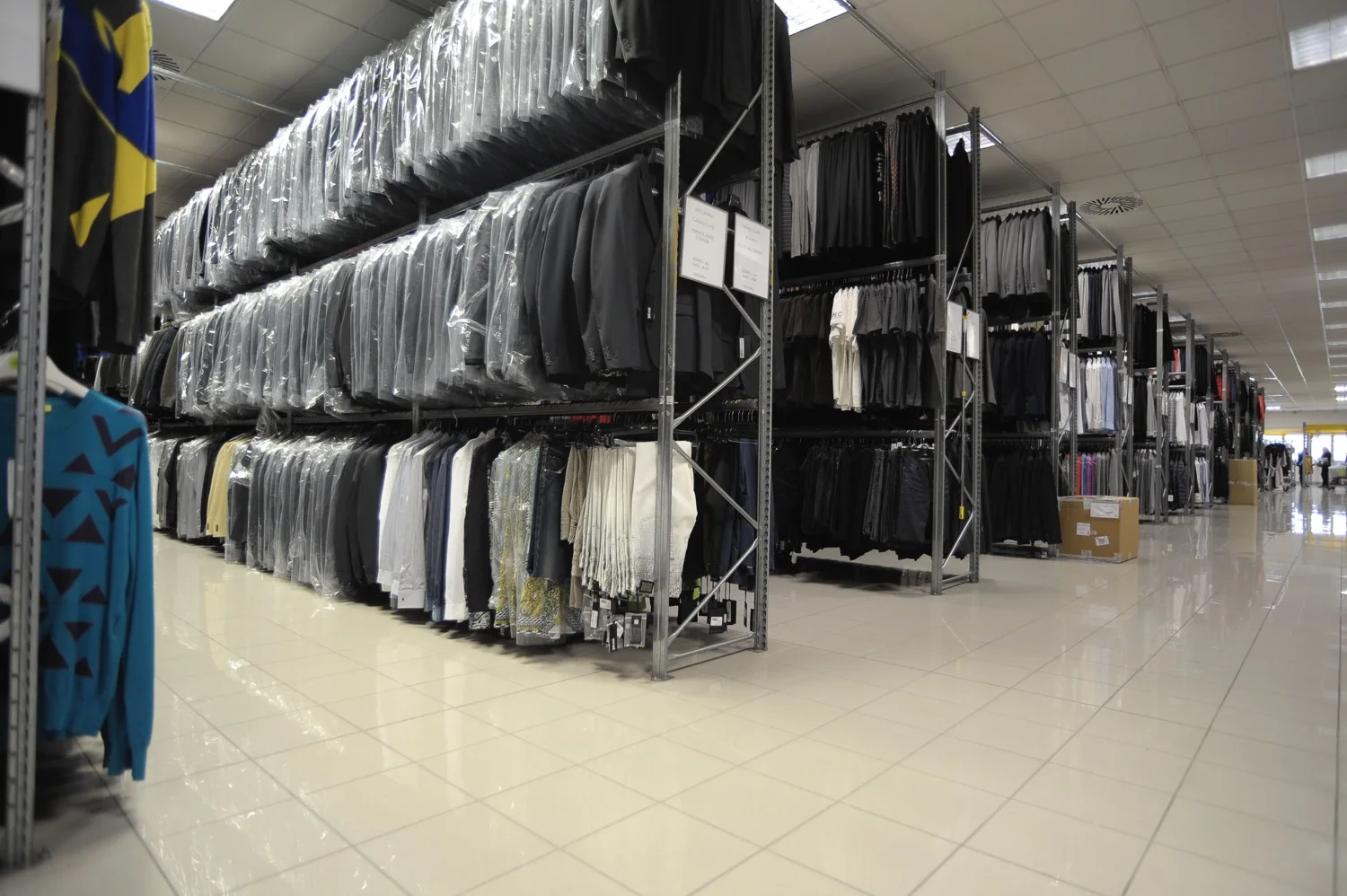 Chic Women Handbag From Famous Brand - Delicate Pastel Pink Shade - Add a Beautiful Touch of Femininity to Your Look