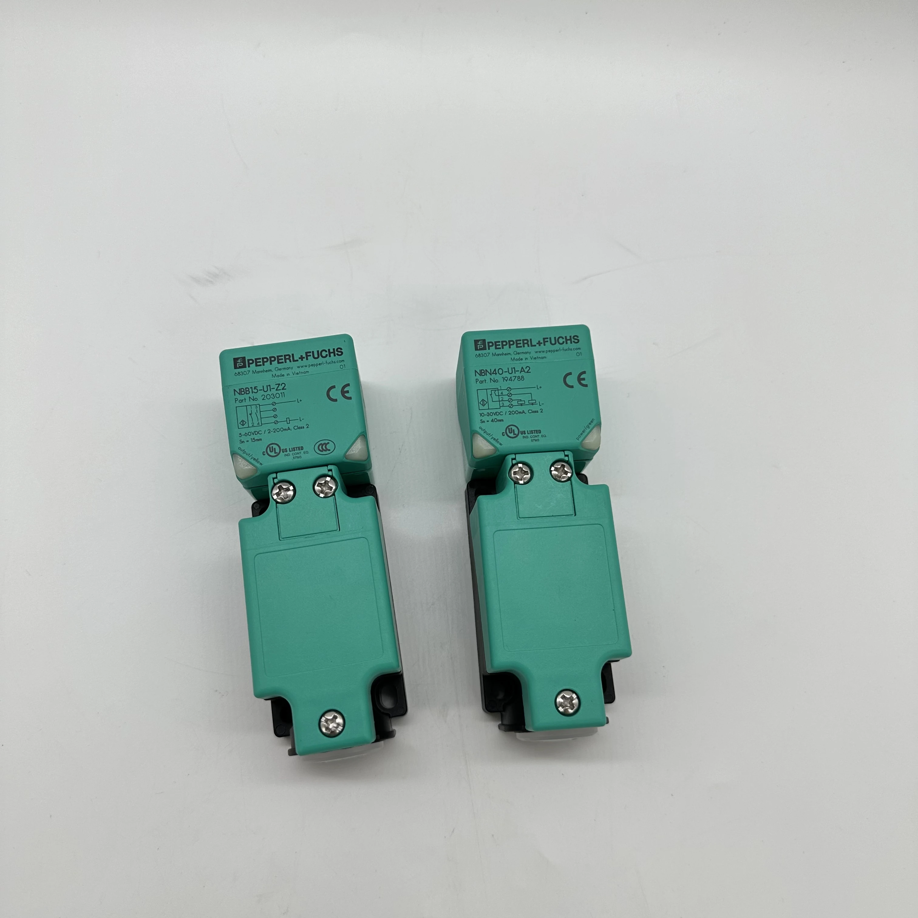 American  PEPPERL+FUCHS sensor  NBB15-U1-Z2  NBN40-U1-A2